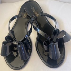 Mudd Black Jelly Flip Flops.